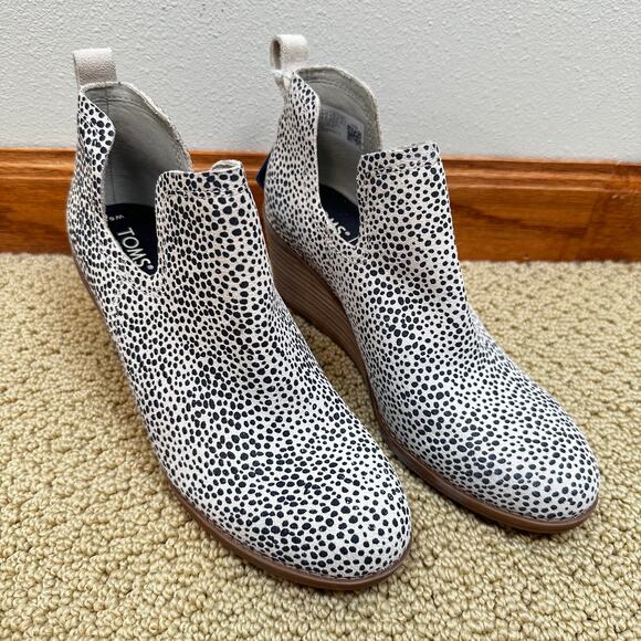 NEW Toms Kallie Wedge Boot Bootie in Macadamia Cheetah Print Size 6 - Picture 1 of 14